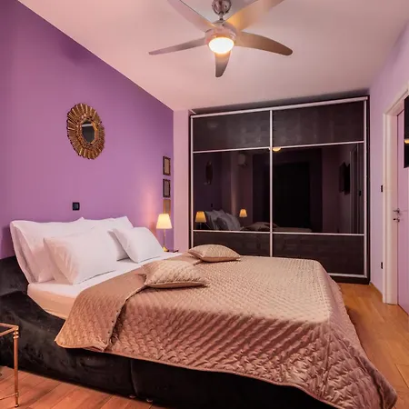 Center Lux View Apartman *
